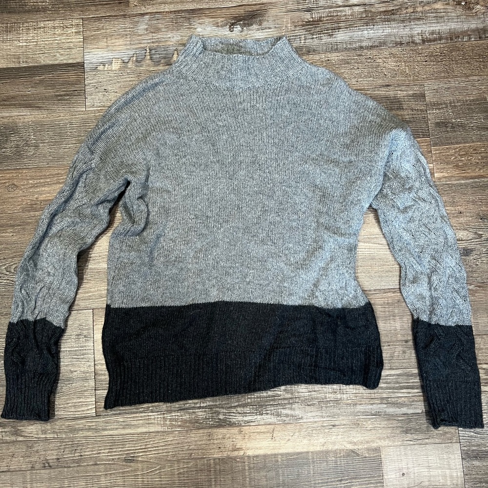 Bartolini Italian Wool & Cashmere Color-block Sweater